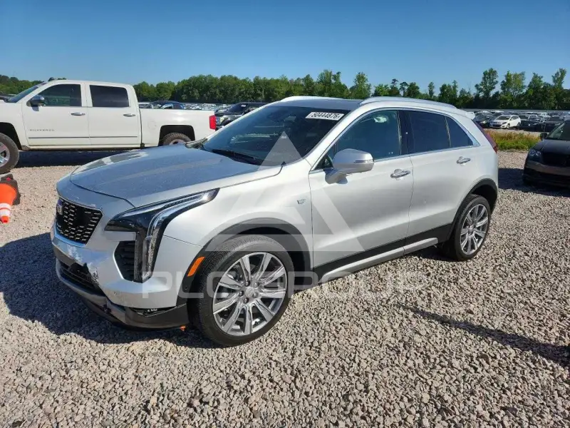 2022 Cadillac XT4 фото