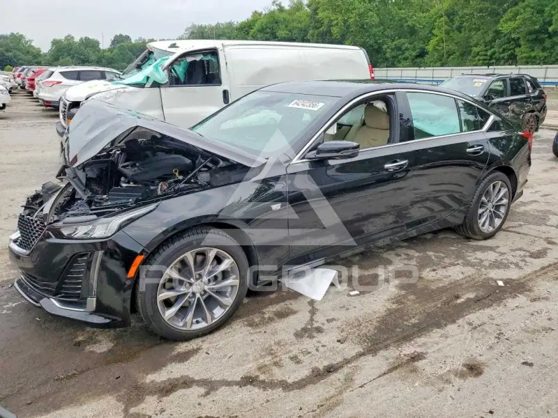 2022 Cadillac CT5 фото