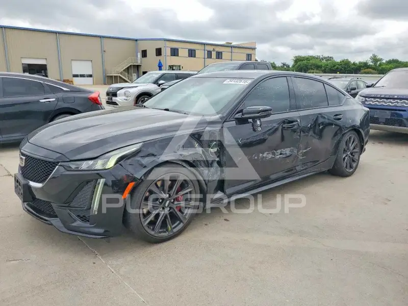 2022 Cadillac CT5 photo