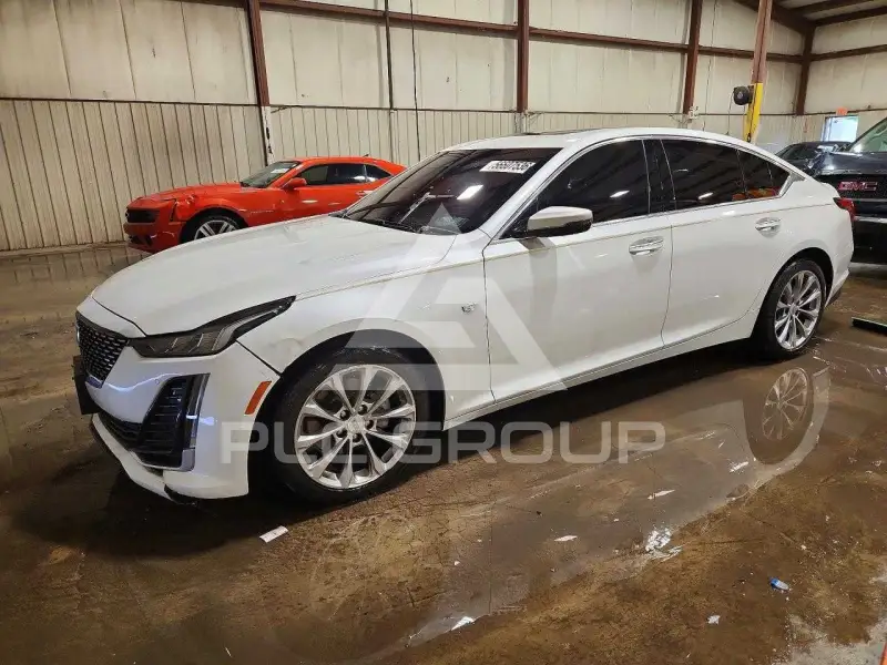 2022 Cadillac CT5 photo