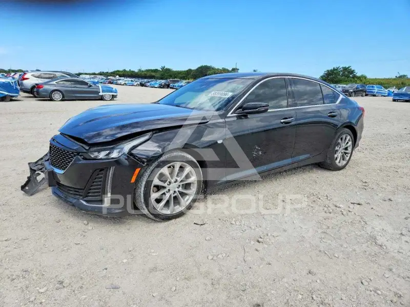 2022 Cadillac CT5 photo