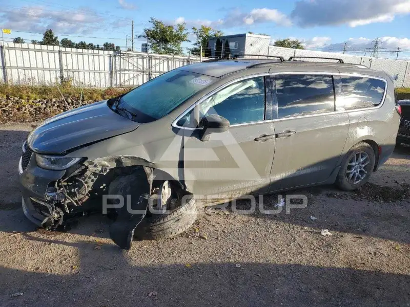 2022 Chrysler PACIFICA photo
