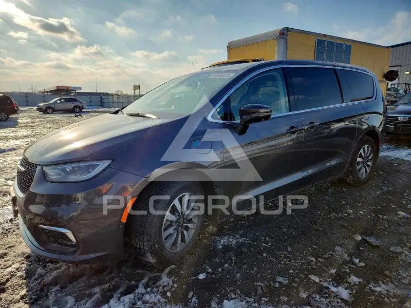 2022 Chrysler PACIFICA фото
