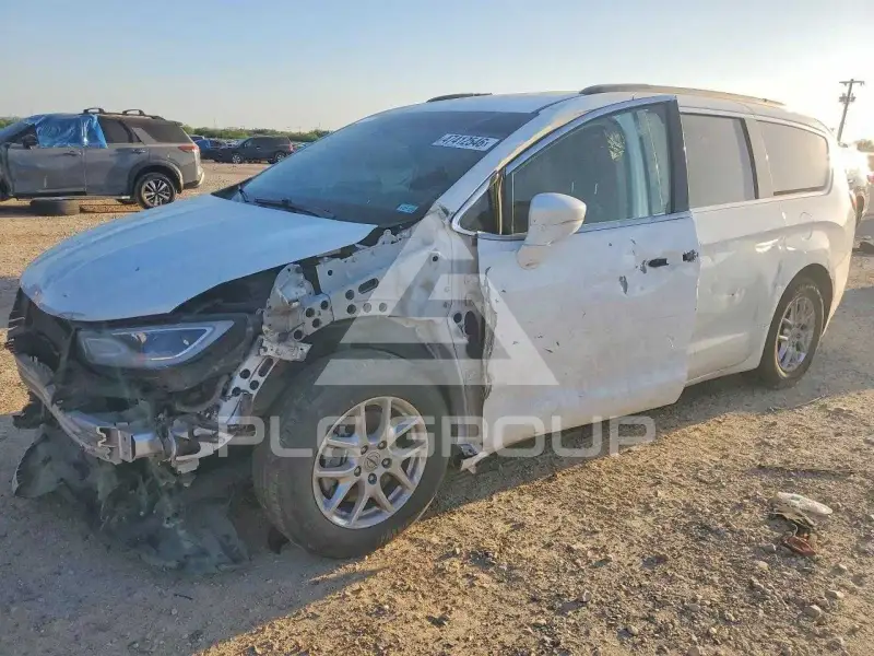 2022 Chrysler PACIFICA photo