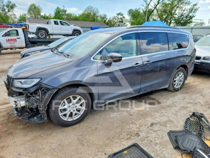 2022 Chrysler PACIFICA photo