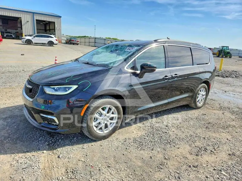 2022 Chrysler PACIFICA photo
