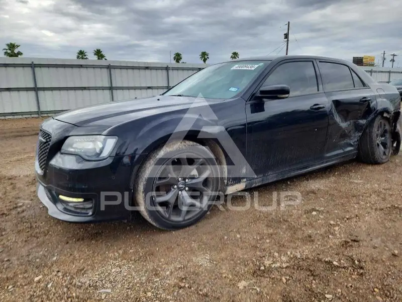 2022 Chrysler 300 photo