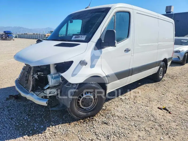2022 Mercedes Benz Sprinter photo