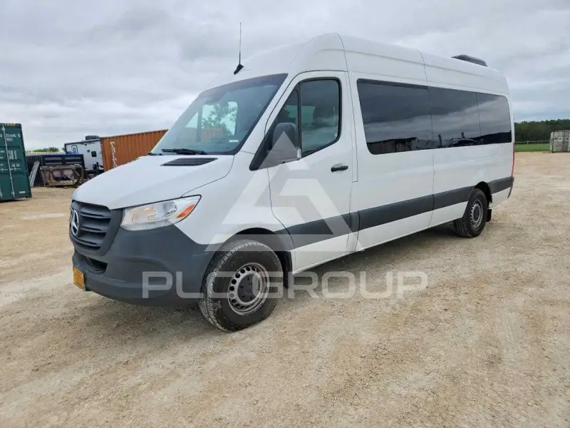2022 Mercedes Benz Sprinter photo