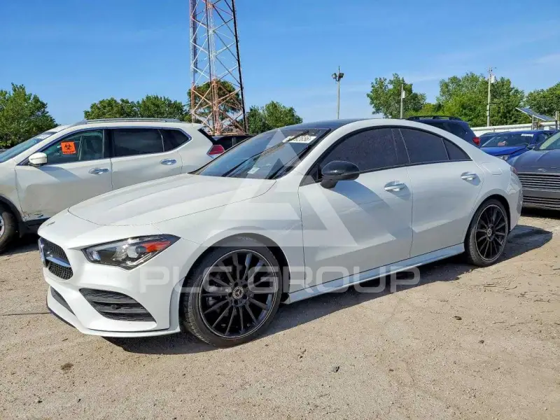 2022 Mercedes Benz CLA-Class фото