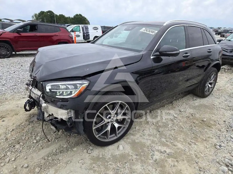2022 Mercedes Benz GLC-Class фото