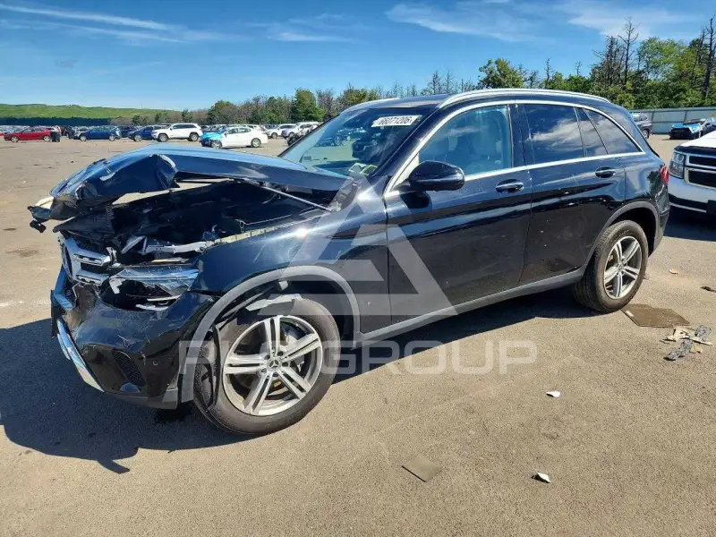 2022 Mercedes Benz GLC-Class фото