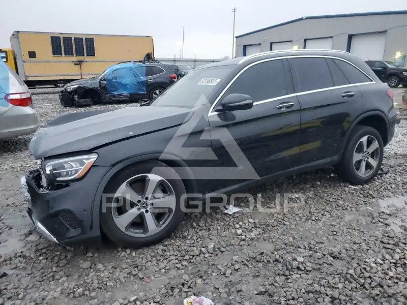 2022 Mercedes Benz GLC-Class фото