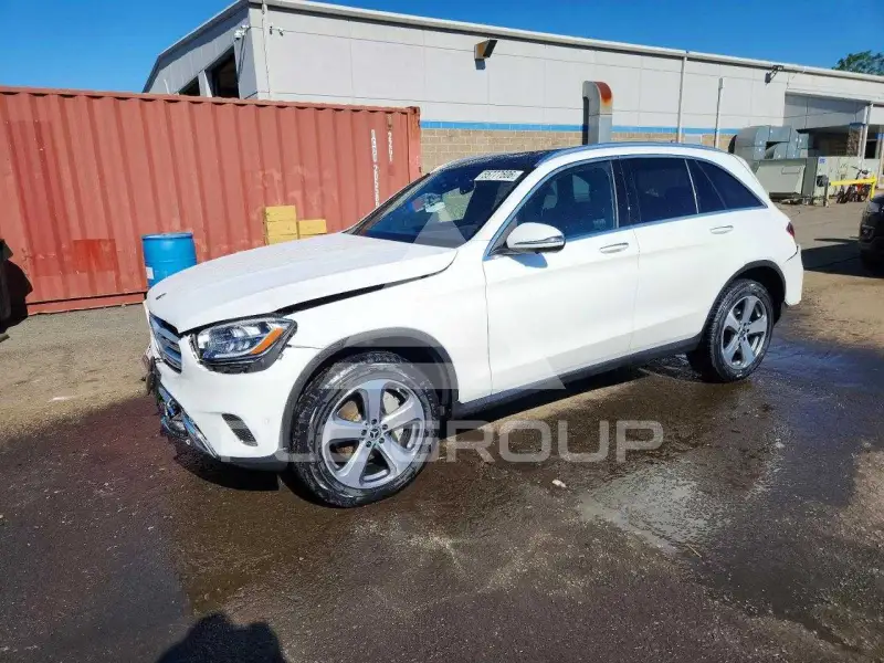 2022 Mercedes Benz GLC-Class фото