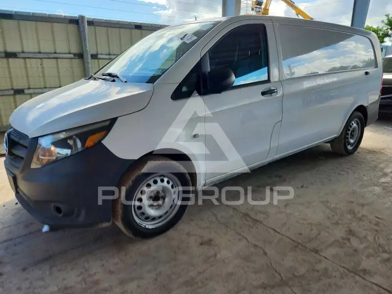 2022 Mercedes Benz METRIS фото