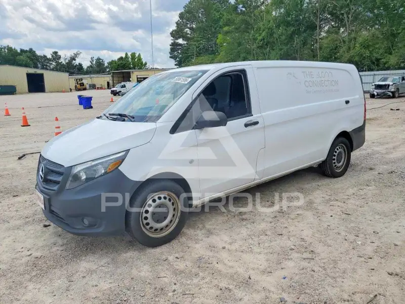 2022 Mercedes Benz METRIS photo
