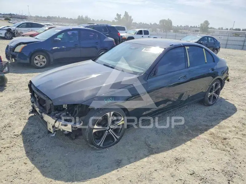 2022 Mercedes Benz C-Class photo