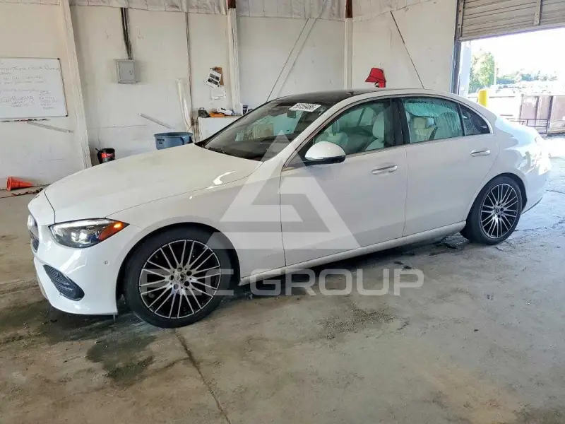 2022 Mercedes Benz C-Class photo