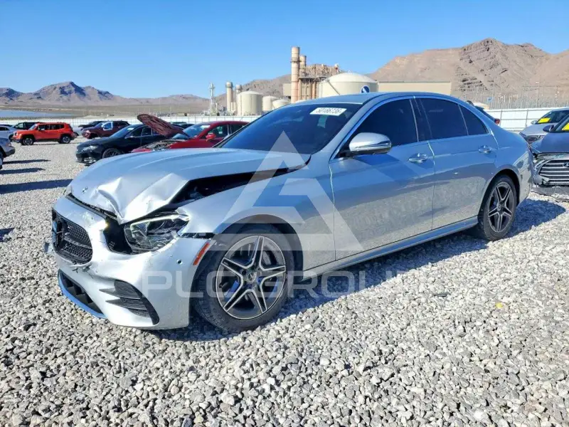 2022 Mercedes Benz E-Class фото