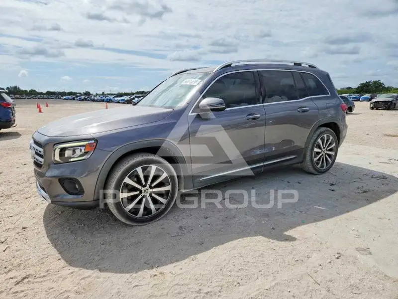 2022 Mercedes Benz GLB фото