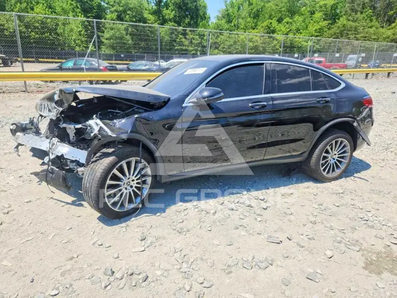 2022 Mercedes Benz GLC-Class фото