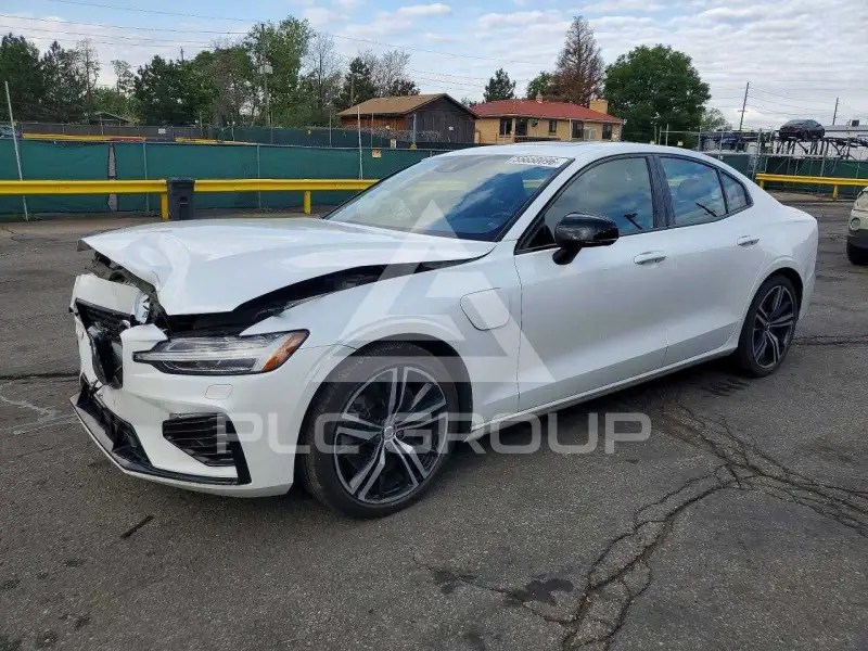 2022 Volvo S60 photo