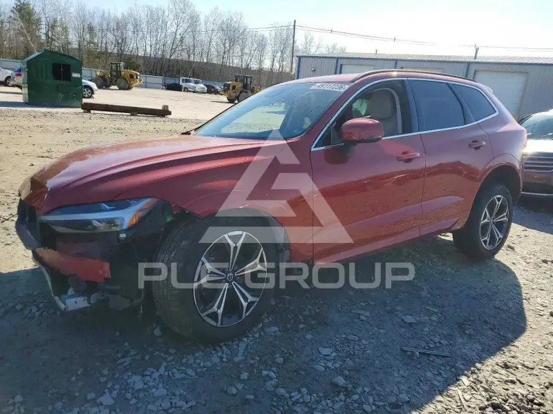 2022 Volvo XC60 фото