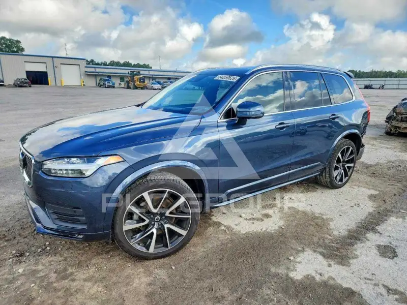 2022 Volvo XC90 фото