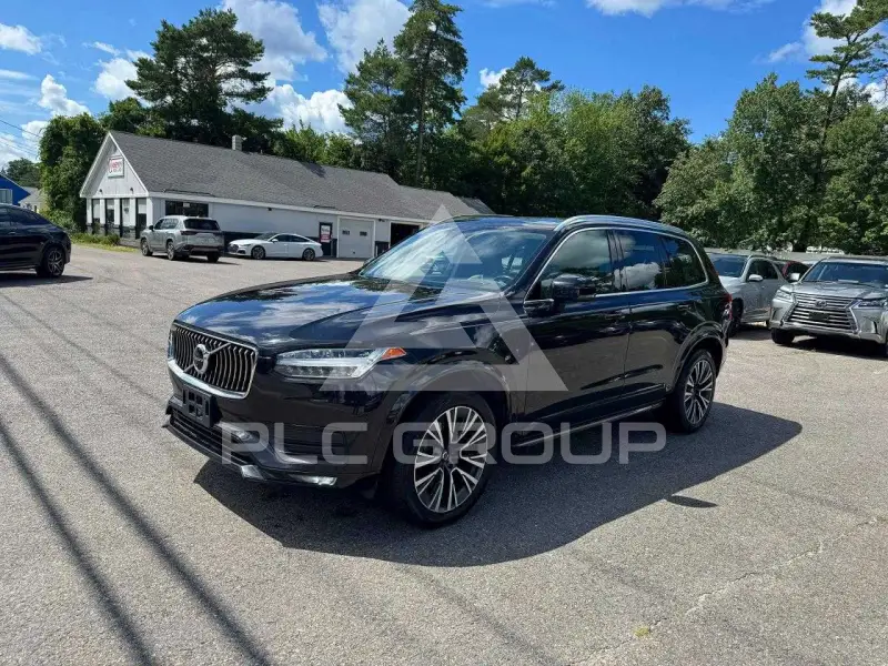 2022 Volvo XC90 фото