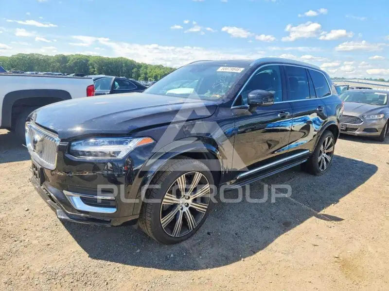 2022 Volvo XC90 фото