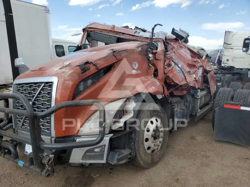 2022 Volvo VNL фото