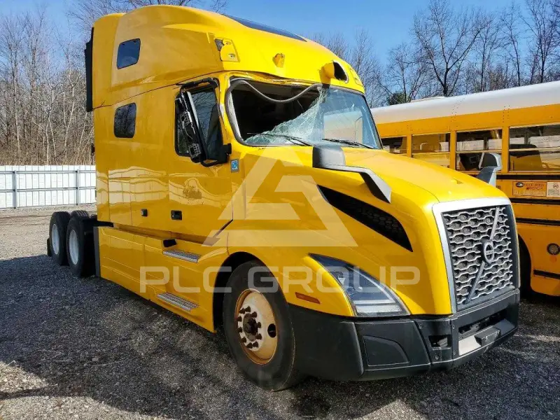 2022 Volvo VNL фото