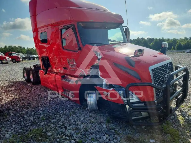 2022 Volvo VNL photo