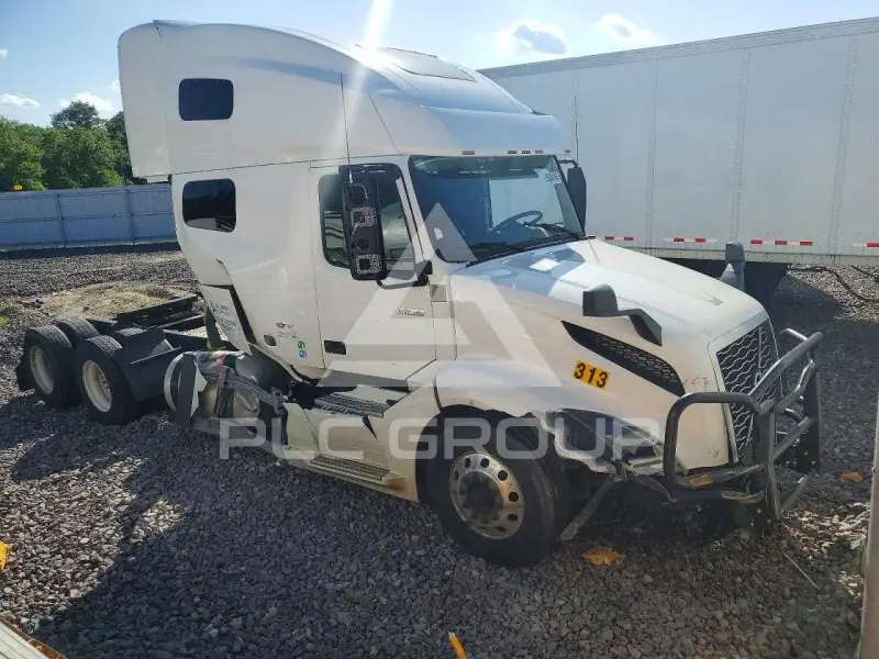 2022 Volvo VNL фото