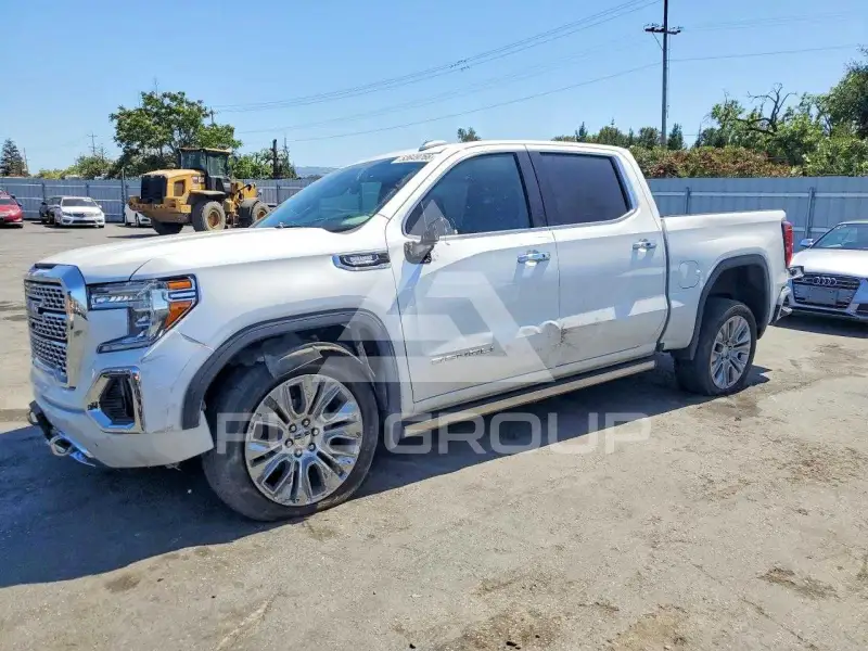 2022 GMC Sierra фото