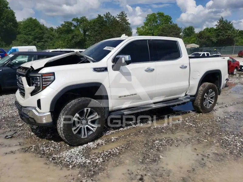 2022 GMC Sierra photo