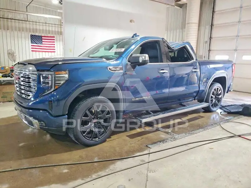 2022 GMC Sierra photo