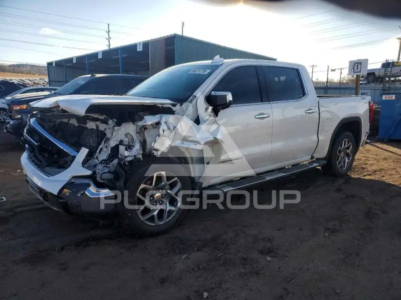 2022 GMC Sierra photo