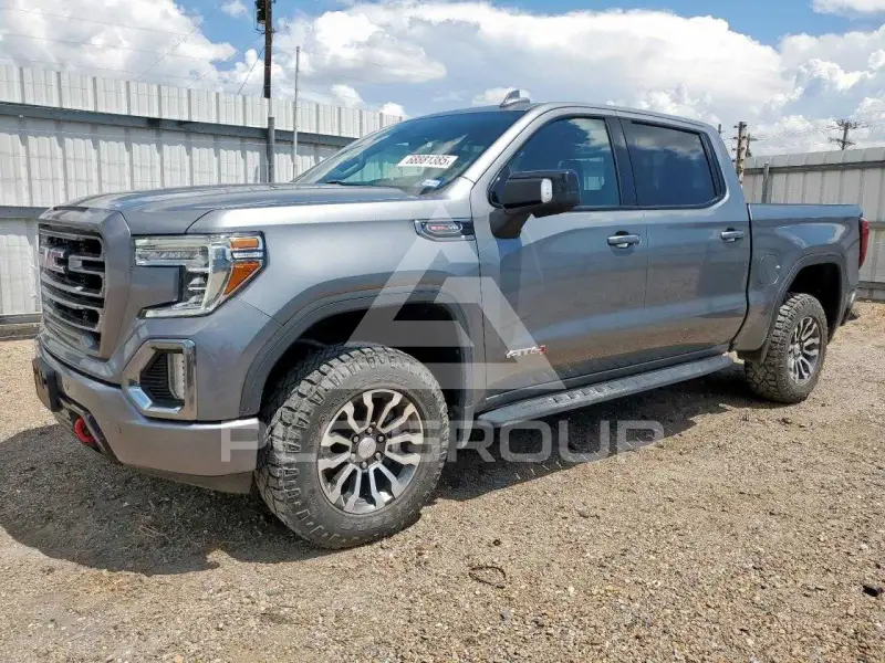 2022 GMC  фото