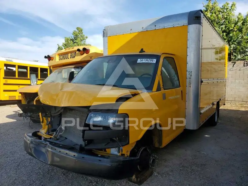 2022 GMC Savana photo