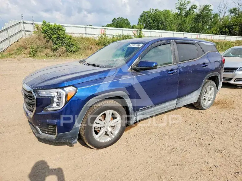 2022 GMC TERRAIN photo