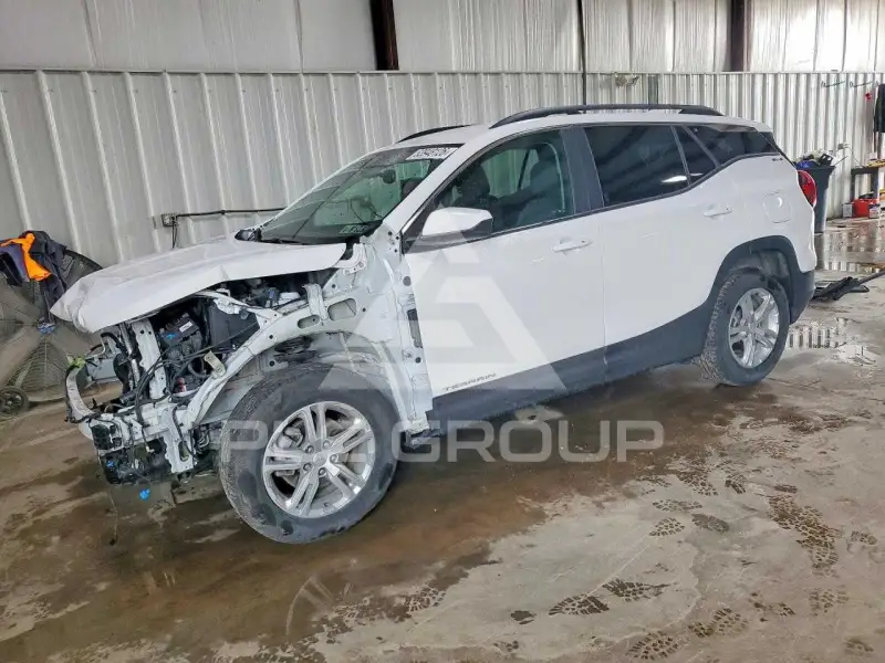 2022 GMC TERRAIN photo