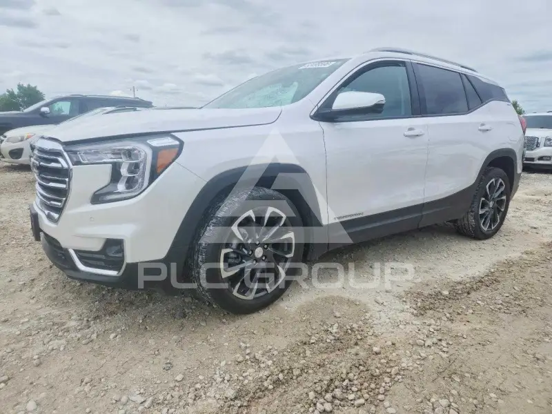 2022 GMC TERRAIN photo
