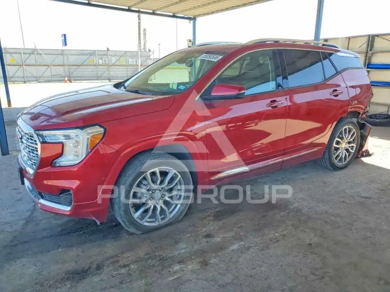 2022 GMC TERRAIN photo