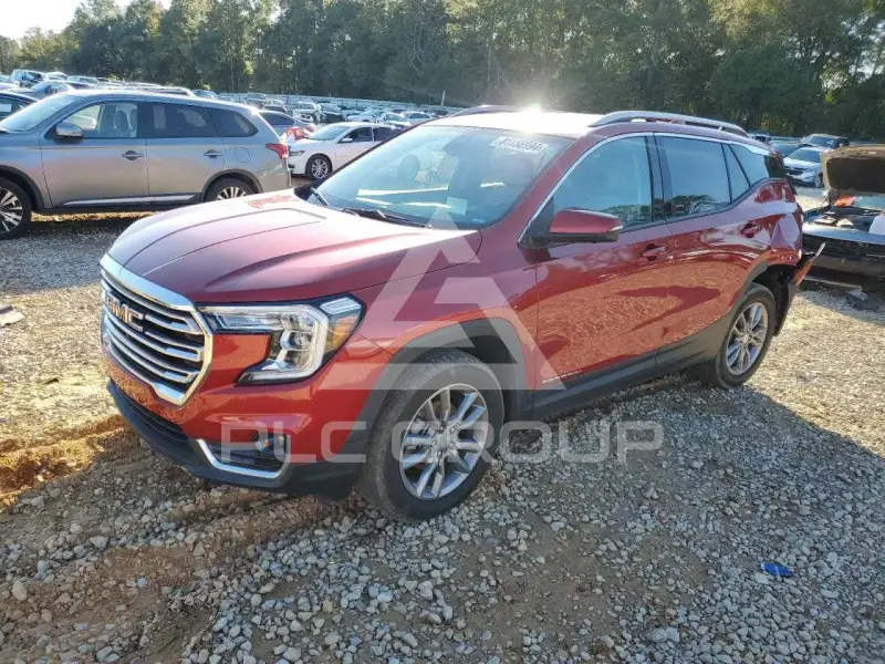 2022 GMC TERRAIN photo