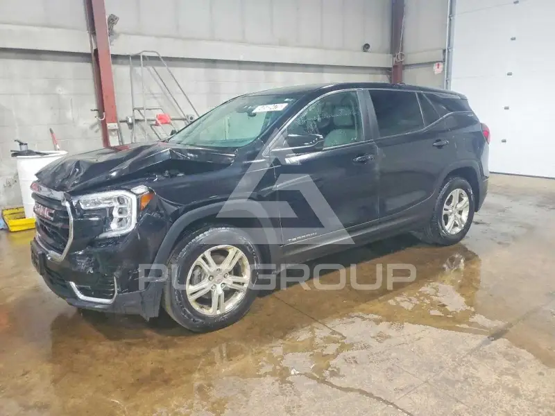 2022 GMC TERRAIN photo