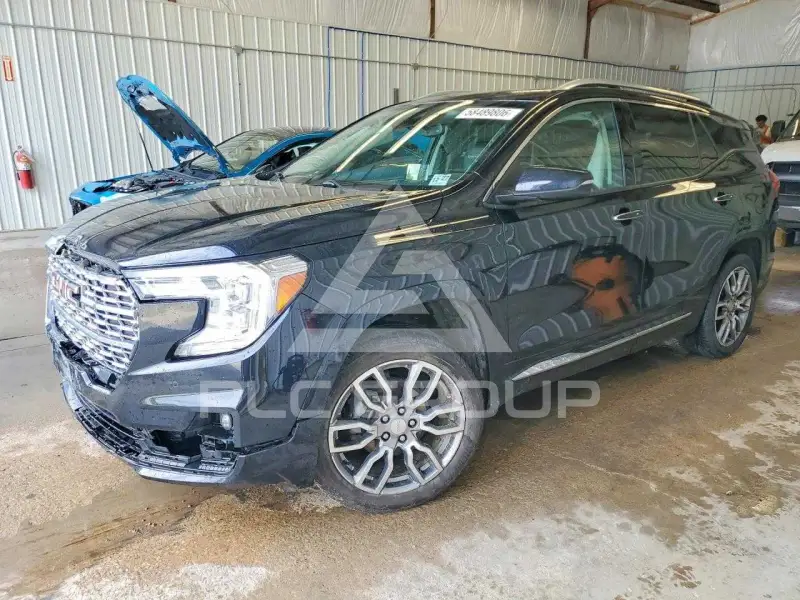 2022 GMC TERRAIN photo