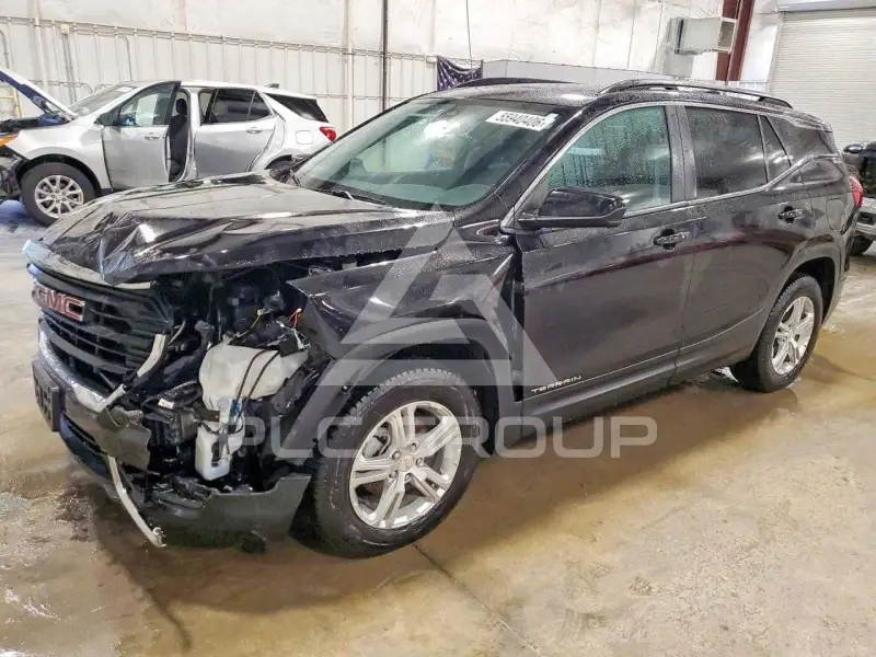 2022 GMC TERRAIN photo