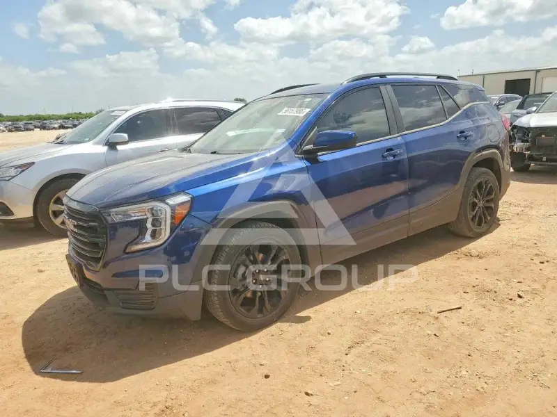 2022 GMC TERRAIN photo