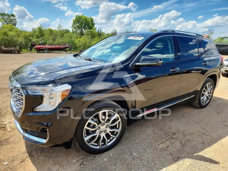 2022 GMC TERRAIN photo